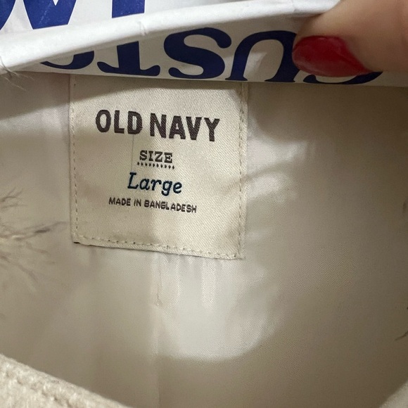 Old Navy Winter Coat with Removable Faux Fur Collar, Large - Picture 3 of 7